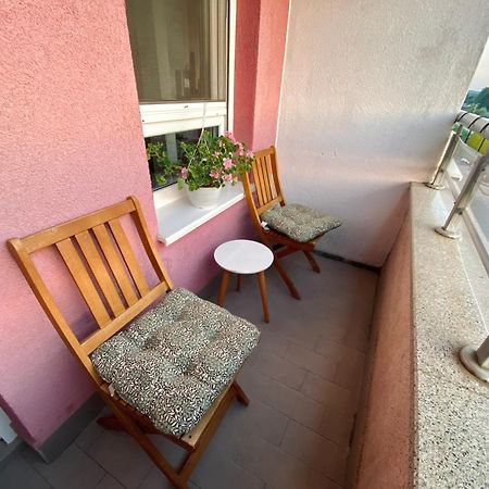 Apartament Apartman Ann Pančevo Zewnętrze zdjęcie