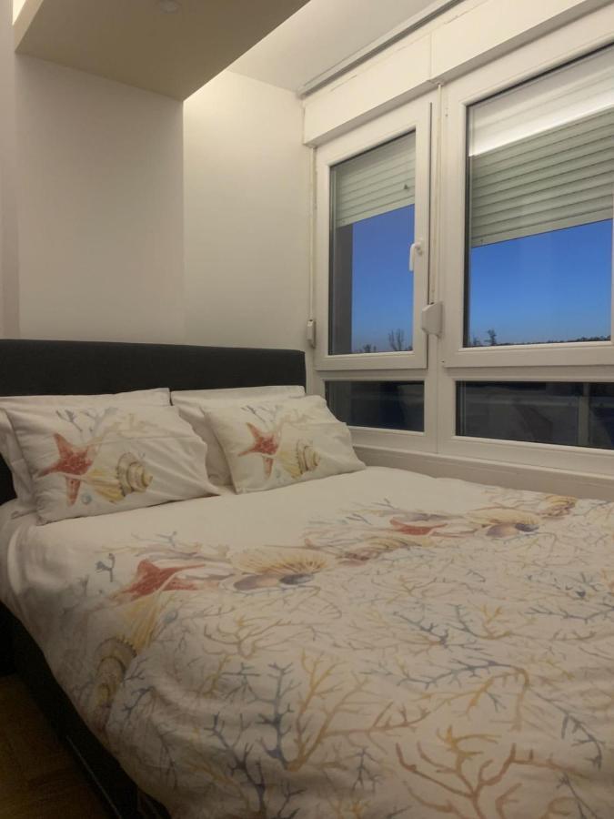 Apartament Apartman Ann Pančevo Zewnętrze zdjęcie